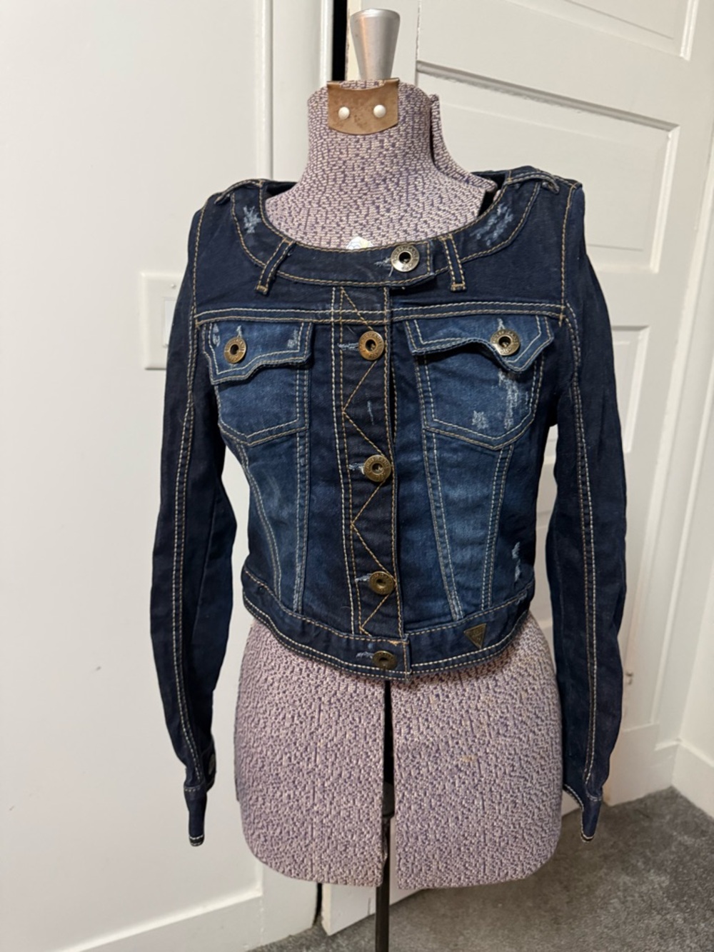 GUESS Dark Blue Denim Cropped Jacket xs